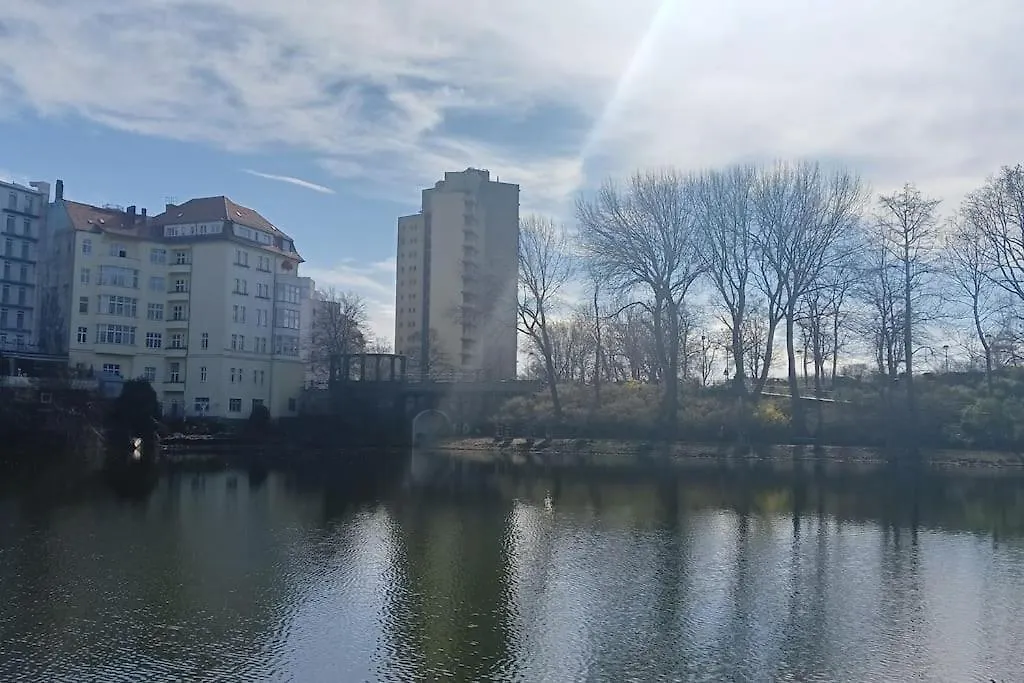 Uhu Apartamento Berlim Alemanha