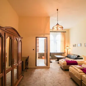 2* Casa de hóspedes Margrit
